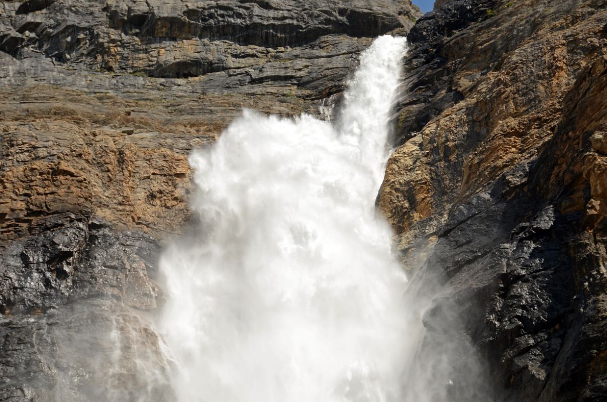 27 Takakkaw Falls Close Up In Yoho
